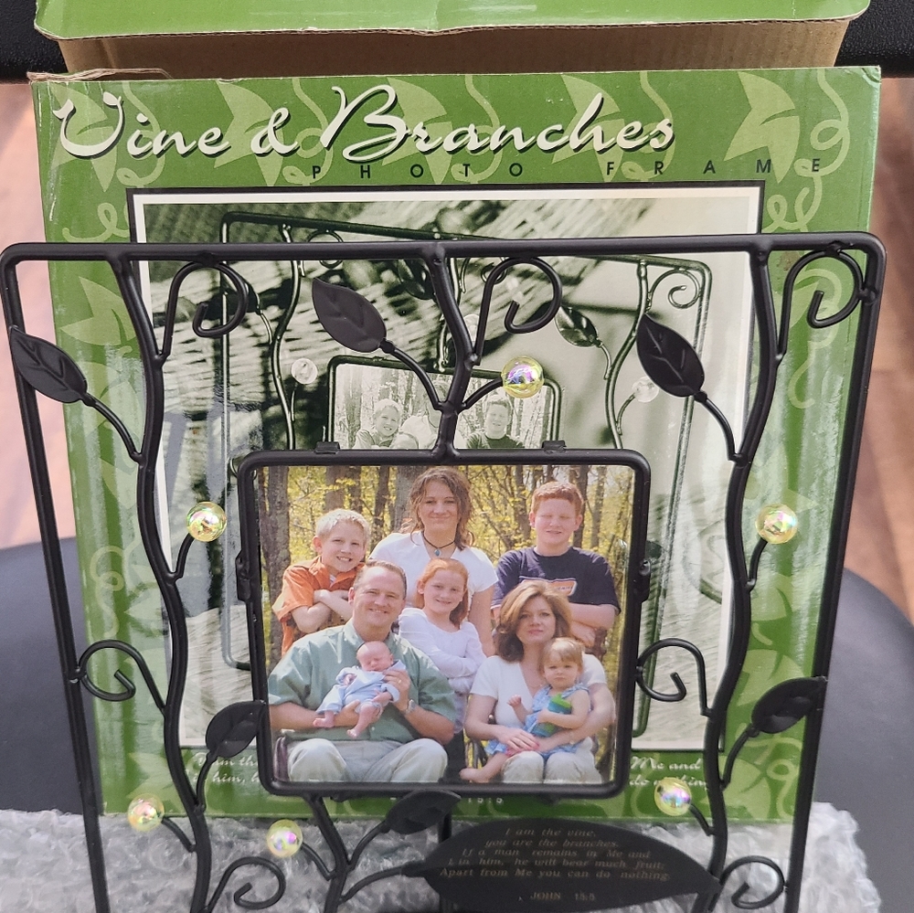 Photo frame - Picture 2 of 3